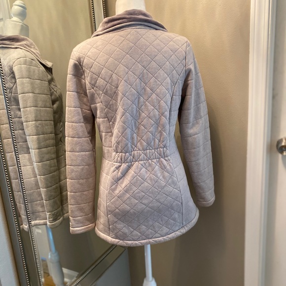 North Face Jacket - Picture 2 of 4